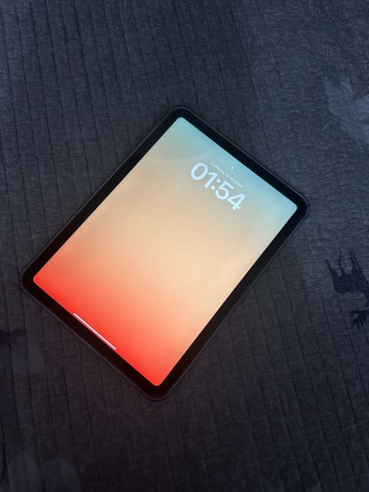 Продам iPad 10 (2022)