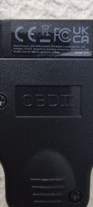 Автосканер OBD2 V100