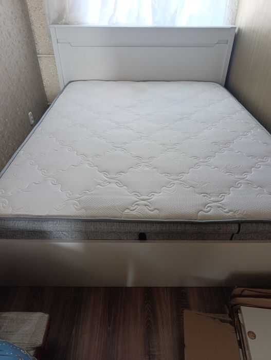 Продам кровать б/у