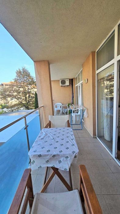 Просторен двустаен с ниска такса в Слънчев Бряг