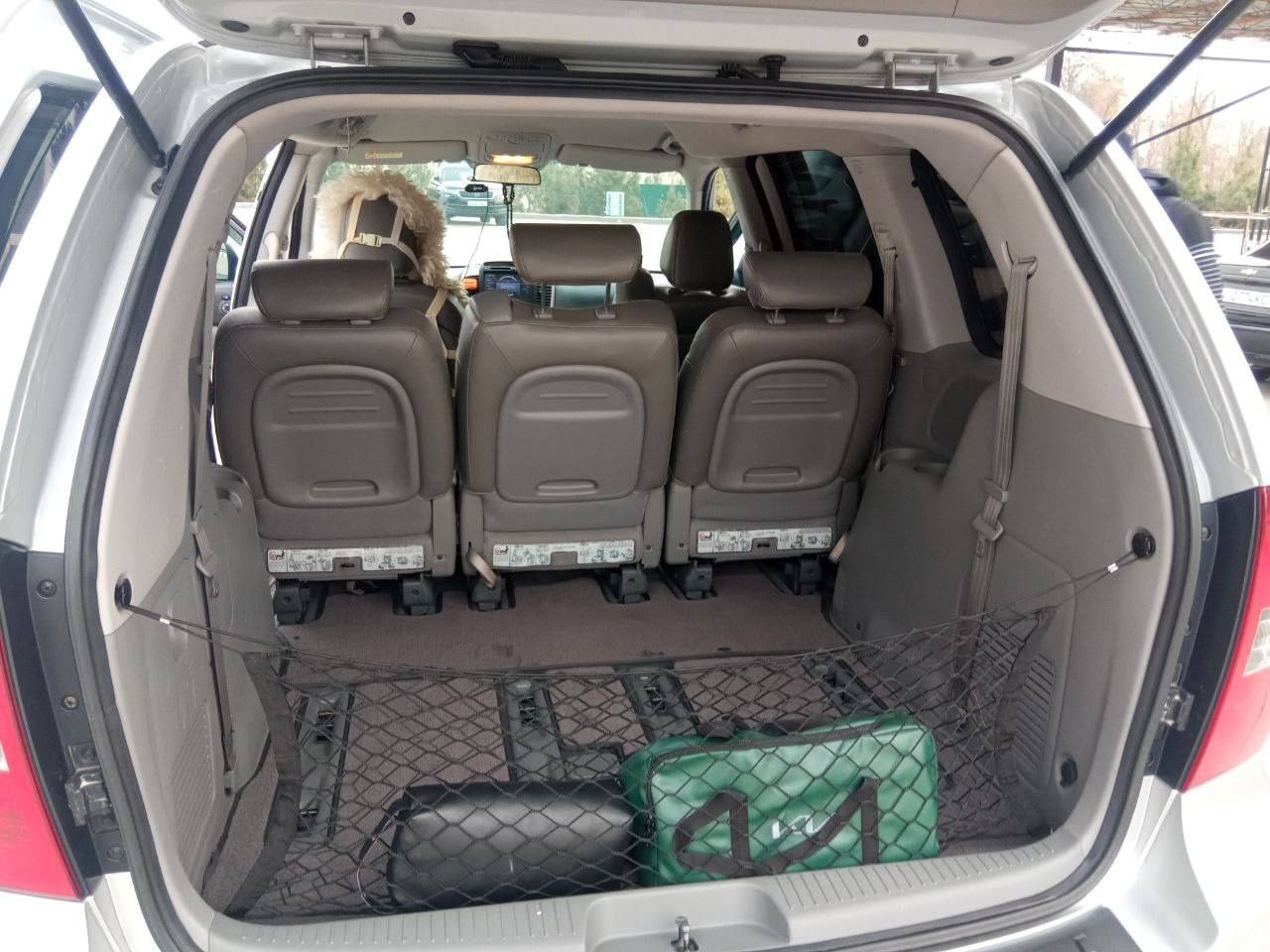 Kia carnival 2013
