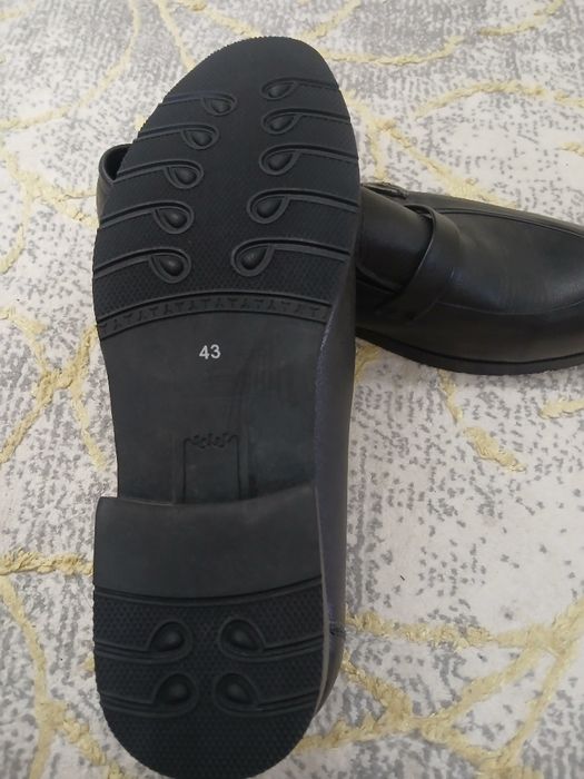 Кожа туфли холати янги