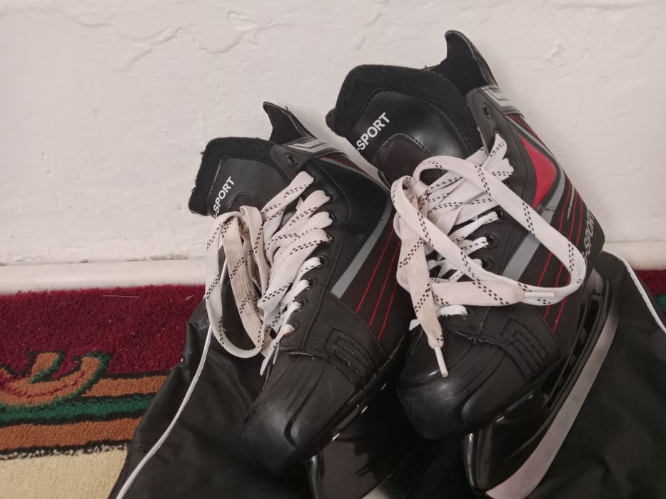 продам коньки гр Актобе