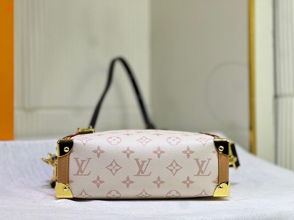 Geanta Louis Vuitton 21 cm