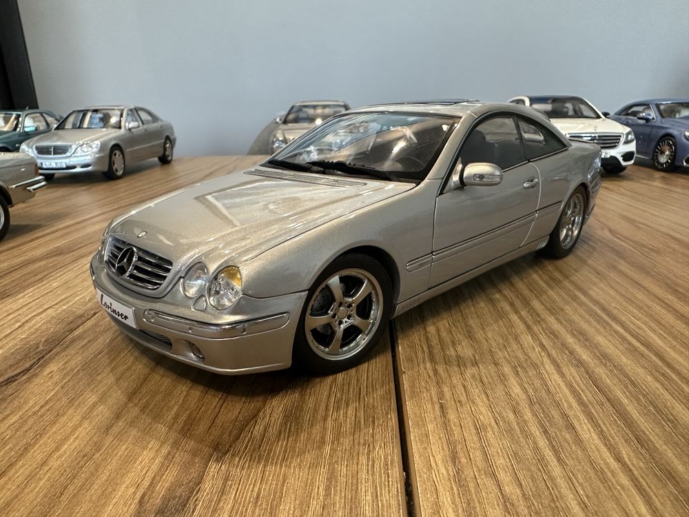 1/18 19бр. Колекционерски Mercedes