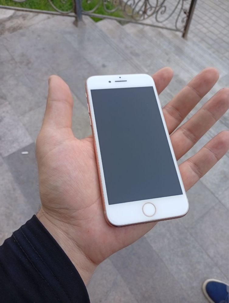 Iphone 8 белый, идеал, обмен