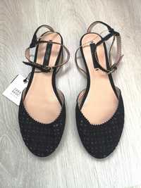 Pantofi sandale negre Zara