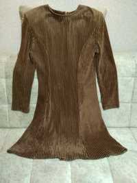 Платье коричневое стрейч-велюр в рубчик размер 46