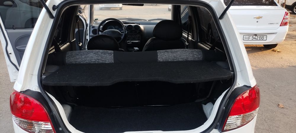 2009 avtamat 158000 km benzin holati ideal