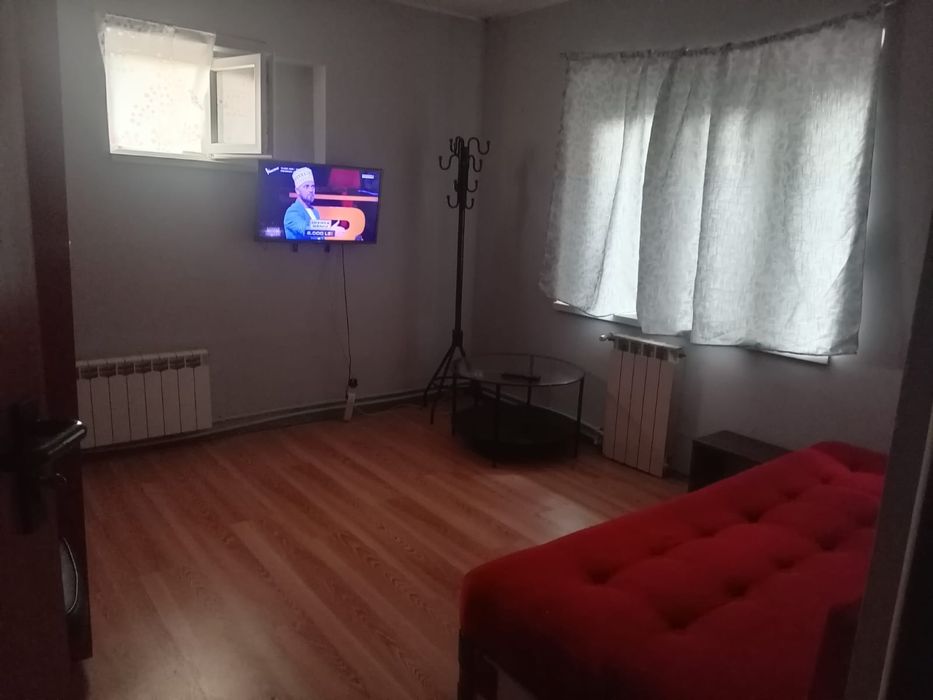 Inchiriez apartament 2 camere