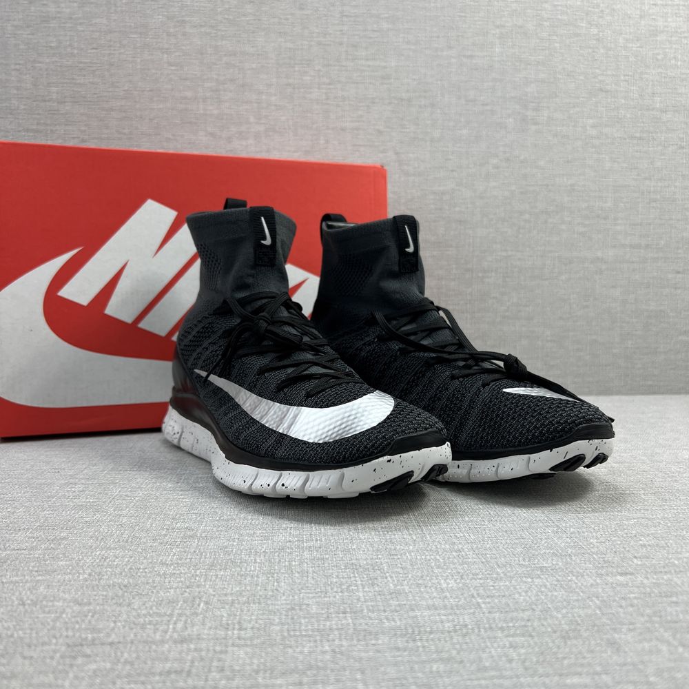 Nike Mercurial Black/White -44