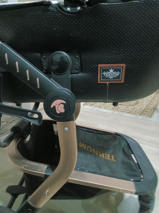 Коляска прогулочная