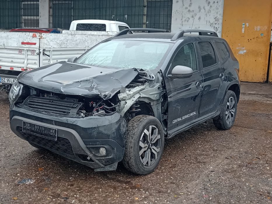DACIA Duster avariat