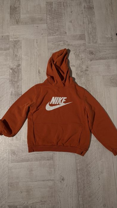 оранжев слуичер найк