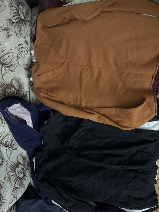 Отдам бесплатно детскую одежду для девочки 7-10 лет