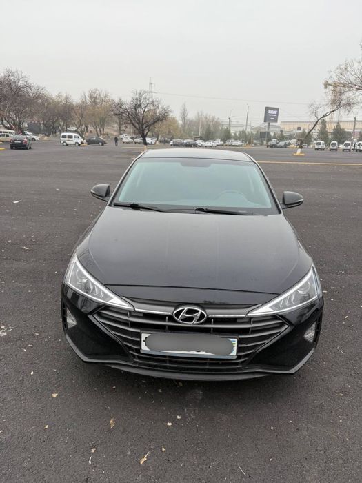 Hyundai Elantra 2020