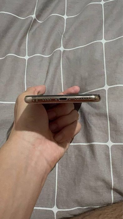Iphone XS MAX 256gb full karobka dokument