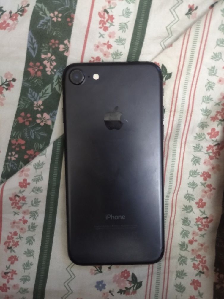 iPhone 7 sotiladi