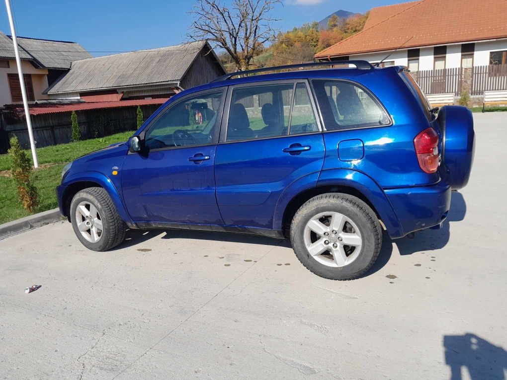 Toyota RAV4  2002