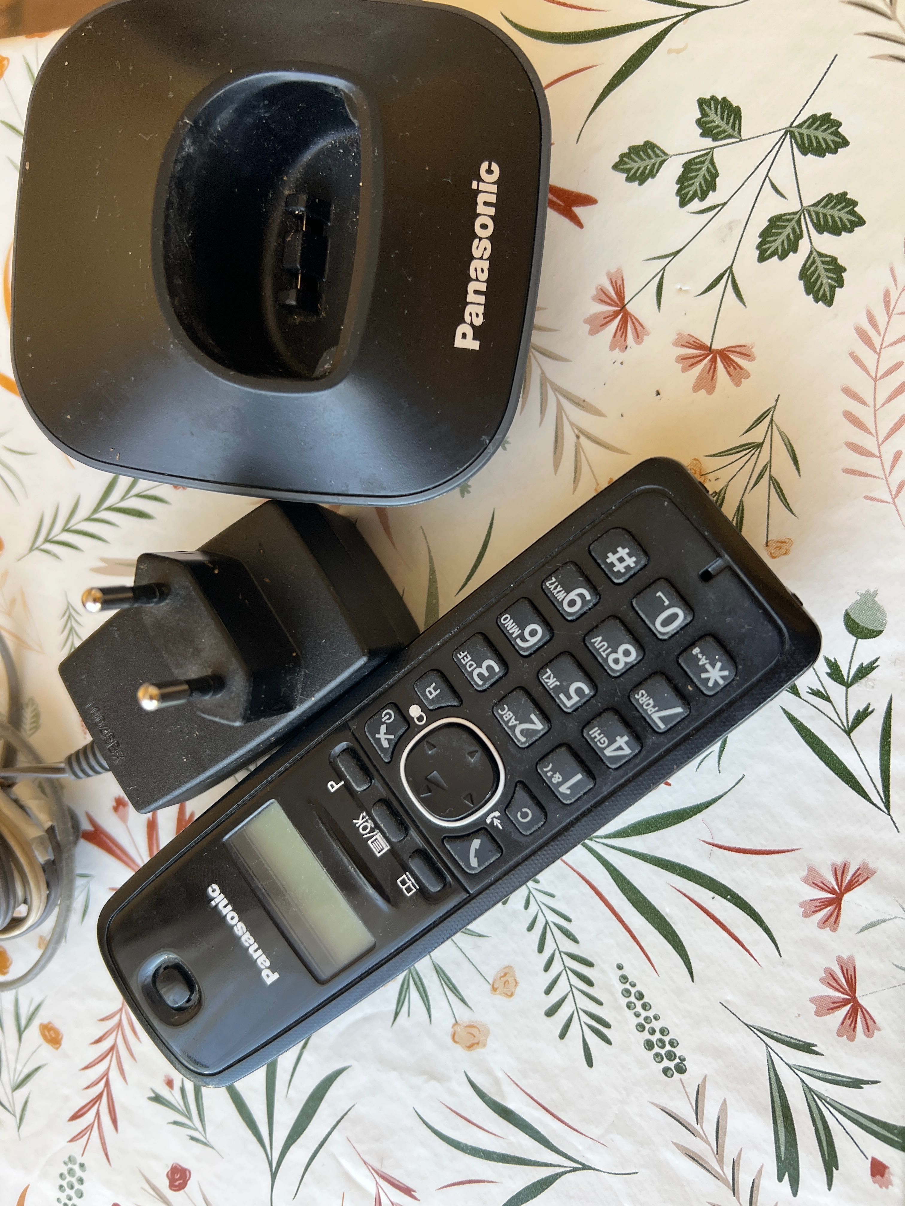 Стационарен телефон Panasonic KX-TG1611, безжична слушалка