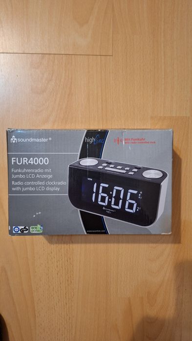 Radio FM Soundmaster FUR4005, negru, cu sincronizare automata, 191x59x