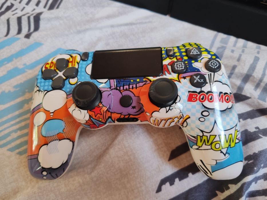 Vând PS 4 PlayStation