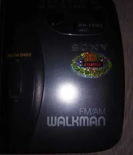 Radiocasetofon mini (walkman) Sony.Bucuresti.Trimit si in provincie.