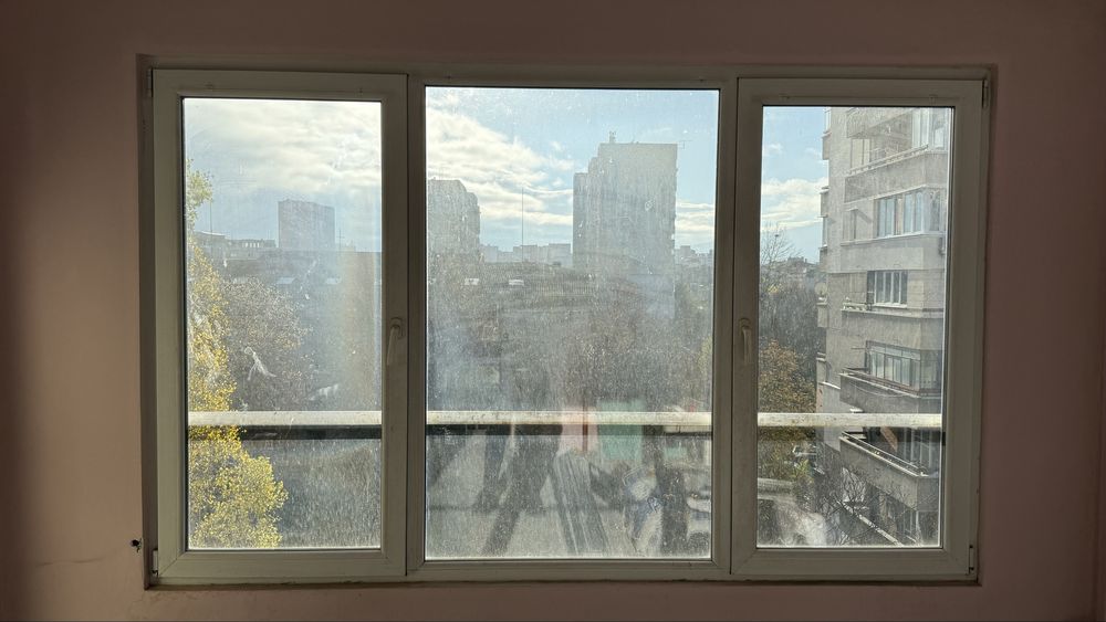 Бял прозорец PVC