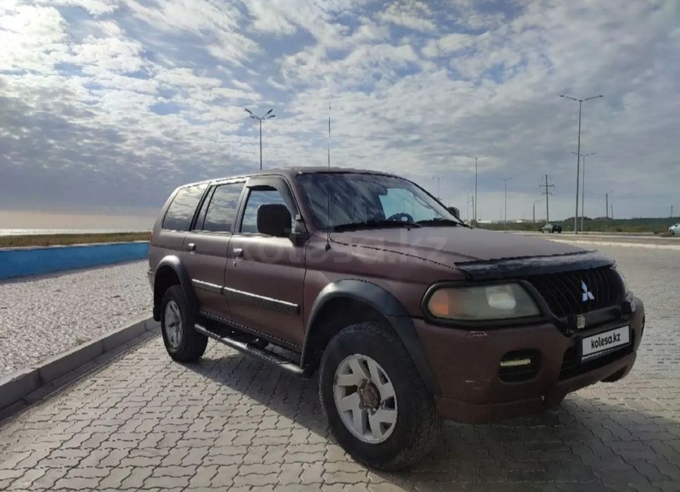 2002 года выпуска. Продажа.