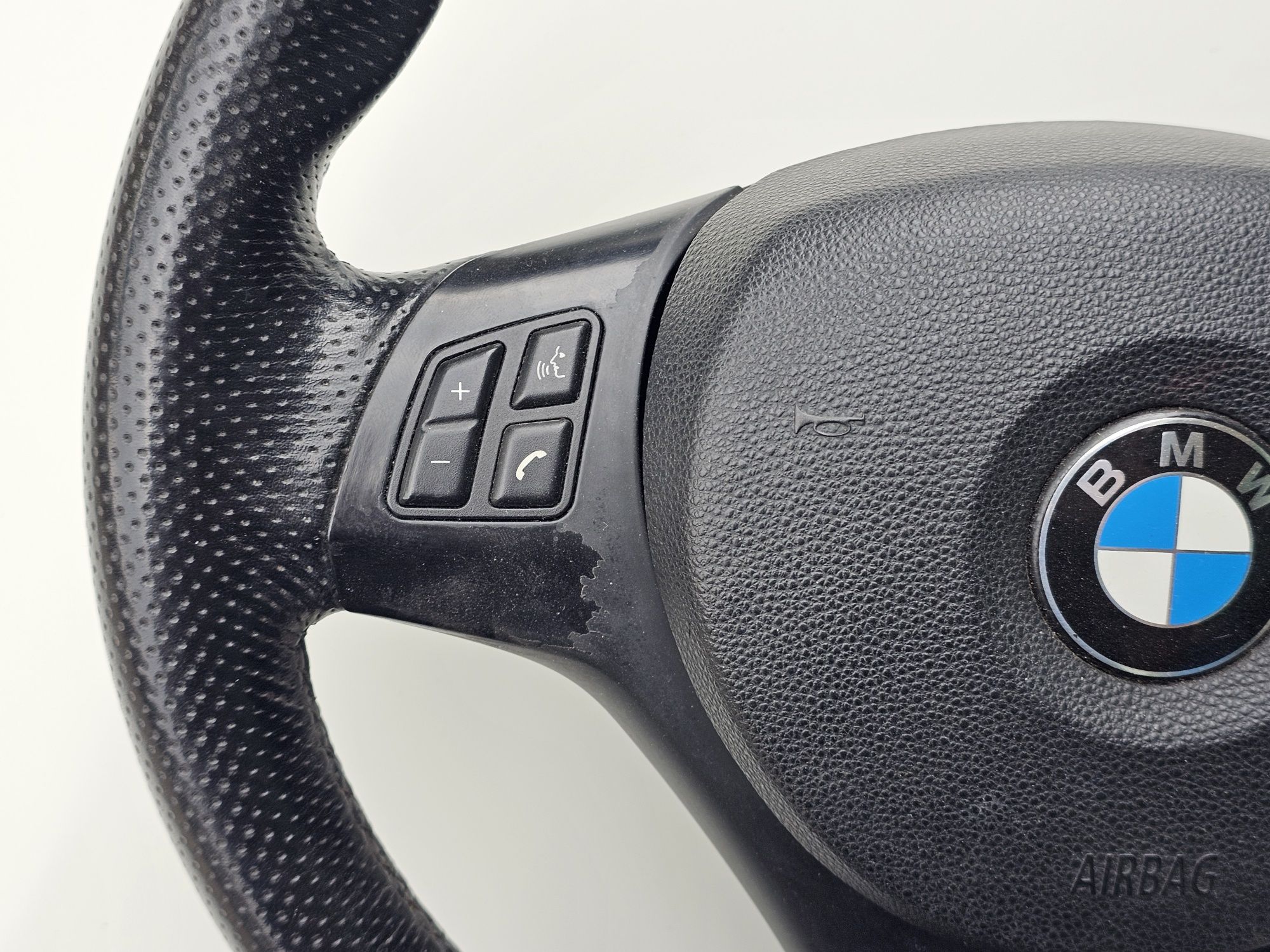 М волан бмв е90 мков mkov m volan e91 e92 e93 e82 e87
