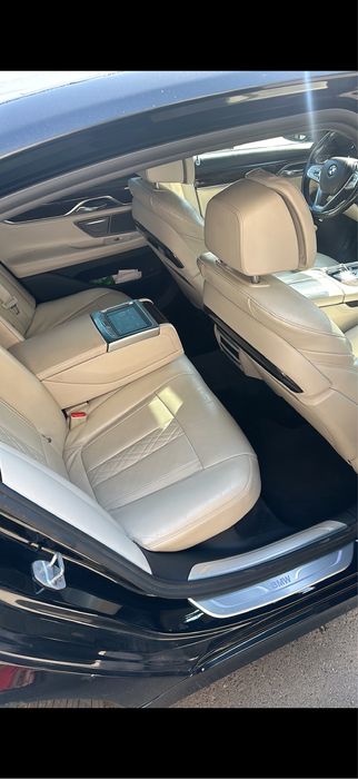 Vand bmw seria 7 2016