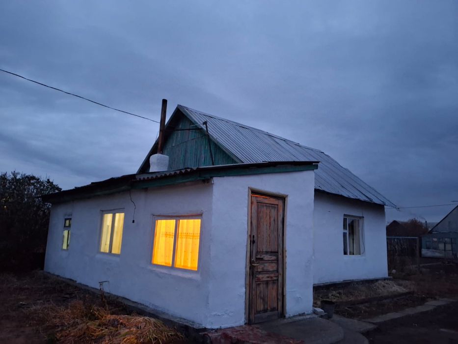 Продаётся уютный 2-комнатный дом!
