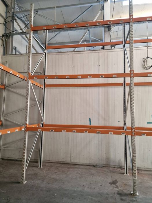 Rafturi metalice profesionale