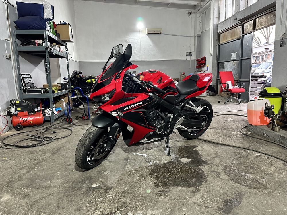 Vand honda cbr 650r A2