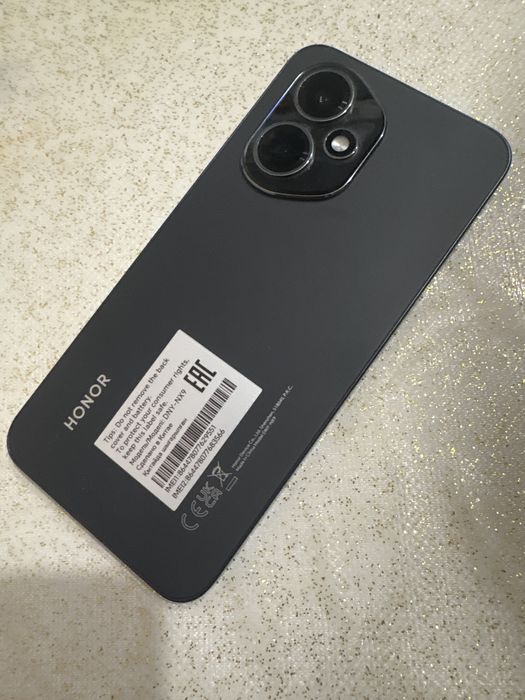 Продам Honor 400