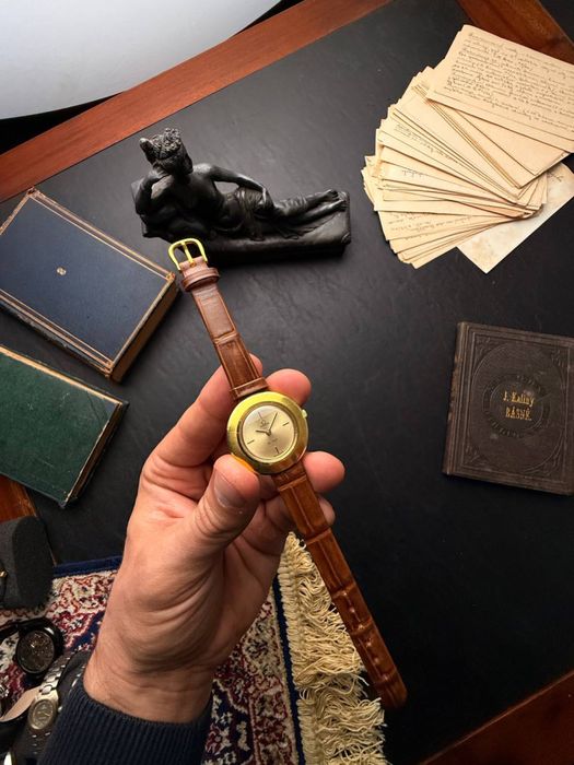 Omega DeVille UFO 1970s