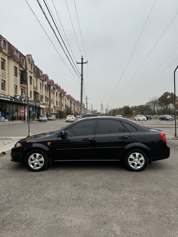 Chevrolet gentra 2021 qora