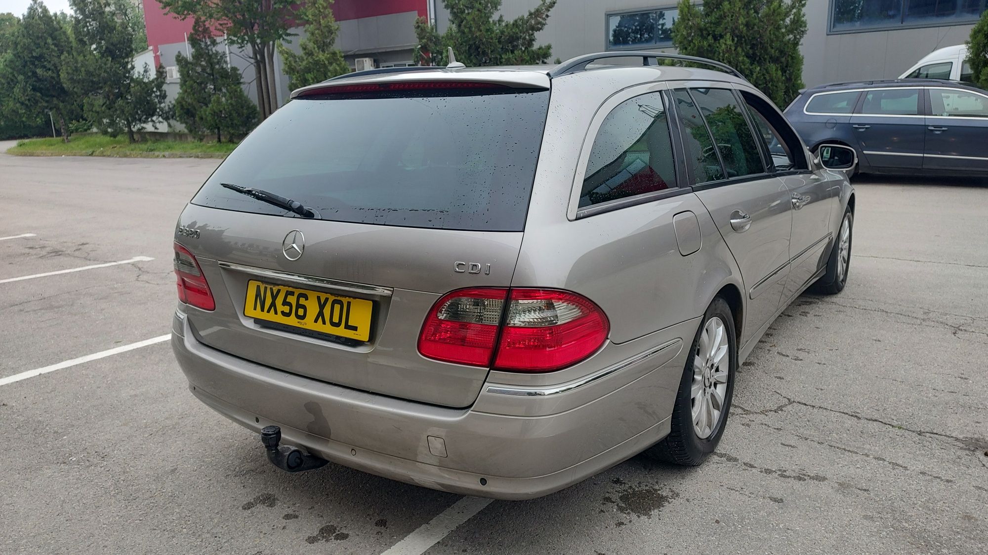 Mercedes W211 E на ЧАСТИ