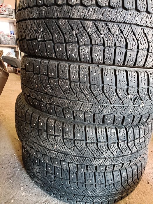 Шина зимняя шипованная 185/70 R14 VIATTI14
