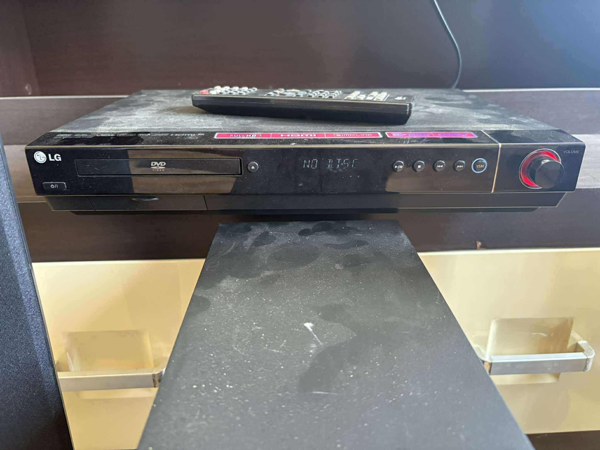 LG 5.1 DVD система за домашно кино