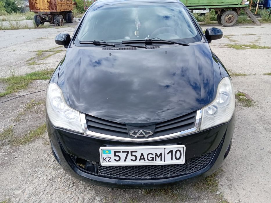 Продам Chery Very 2011 год.