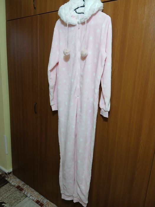 Pijama nouă mărimea S-M
