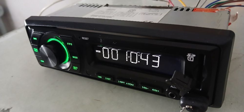 Дамас магнитола аргинал. Сотилади.