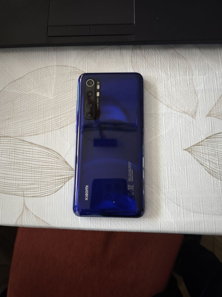 Телефон Xiaomi Mi Note 10 Lite