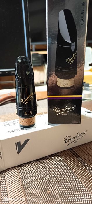 Мущук за кларинет Vandoren 5JB