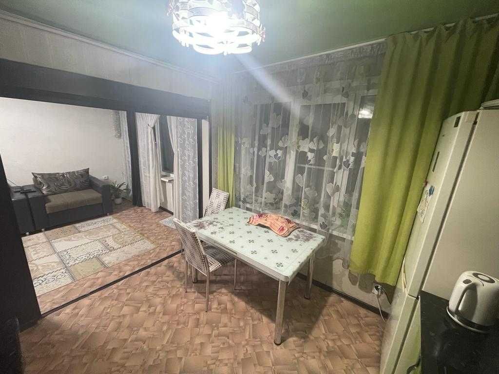 3-комнатная квартира, 72 м², 30 гвардейской 30