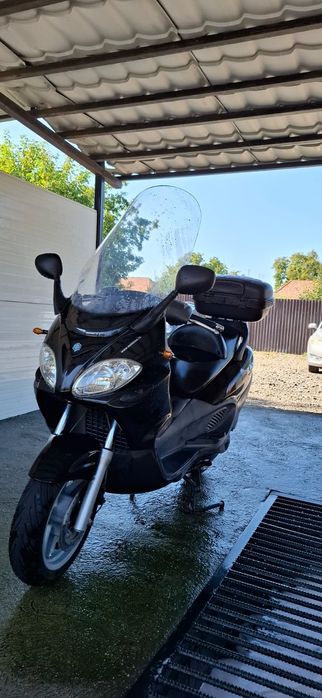 Motocicletă Piagio X9 Evolution