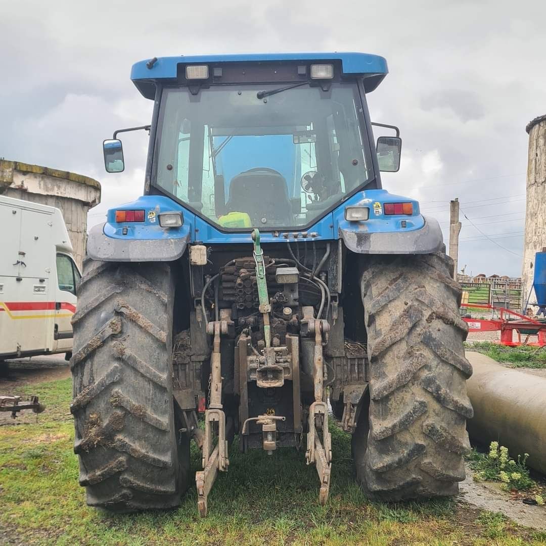 Vand tractoare landini si ford