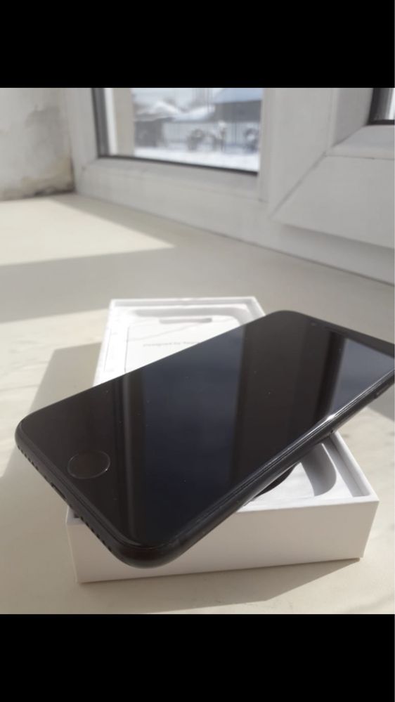 Iphone 128 gb se 2020