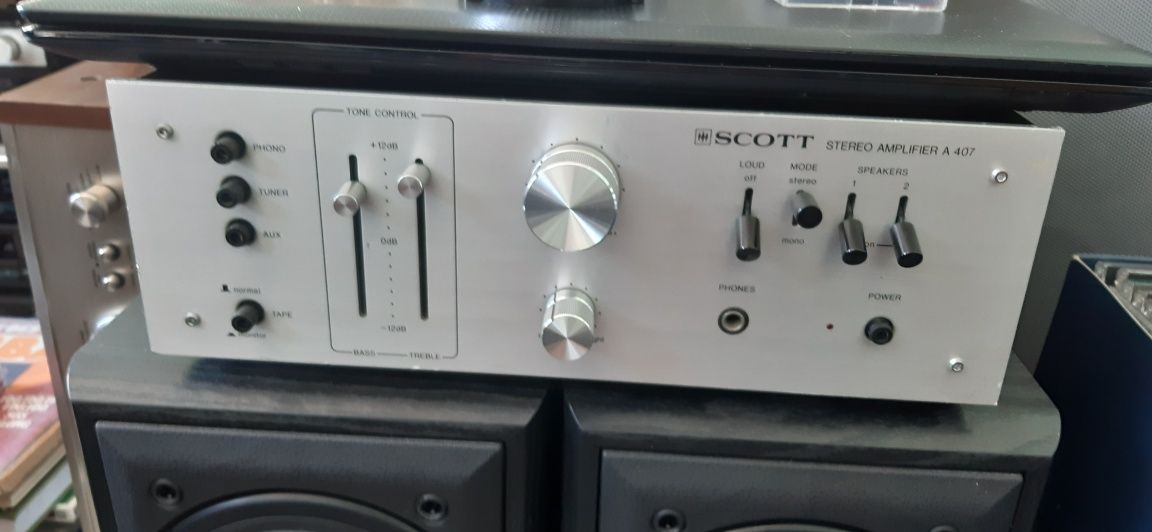 Vând amplificator Scott A 407